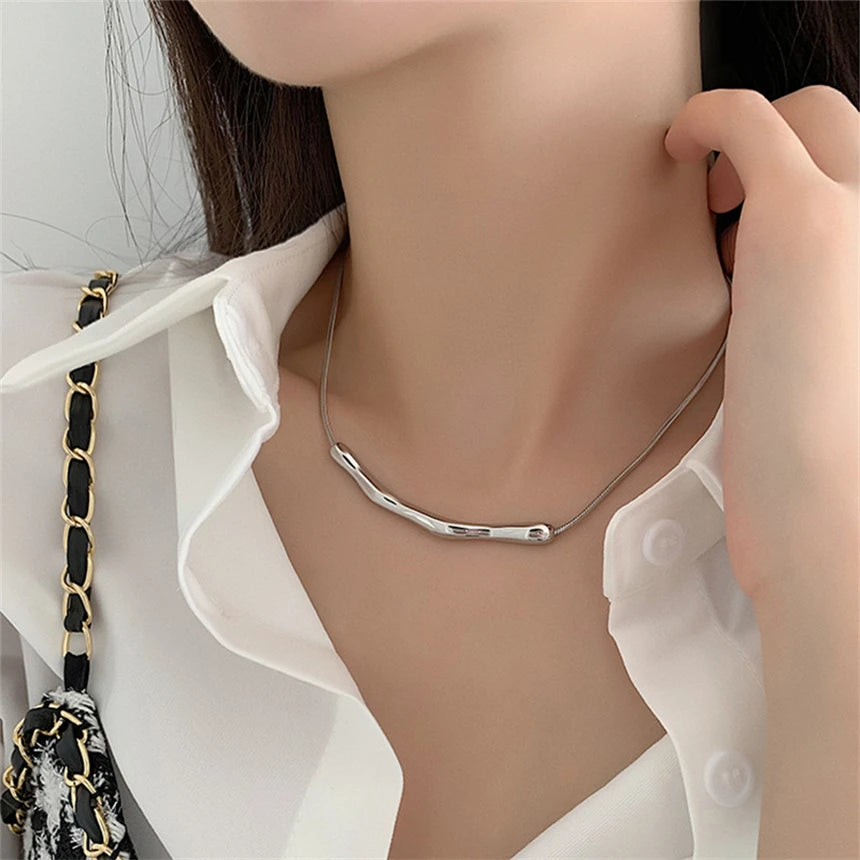 Irregular Wrinkle Pendant Chain Necklace