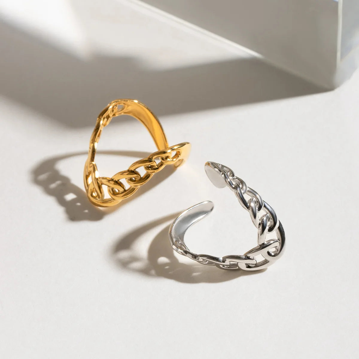 Geometric Chain Imitate Ring