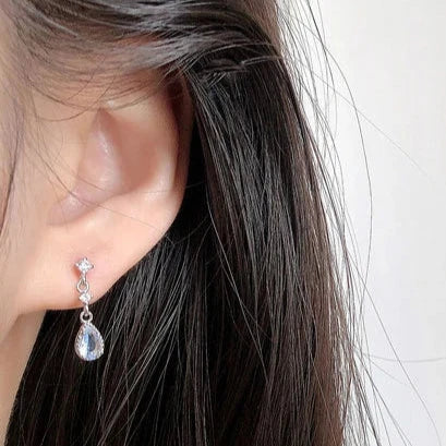 Tear Drop Shaped Zircon Earrings